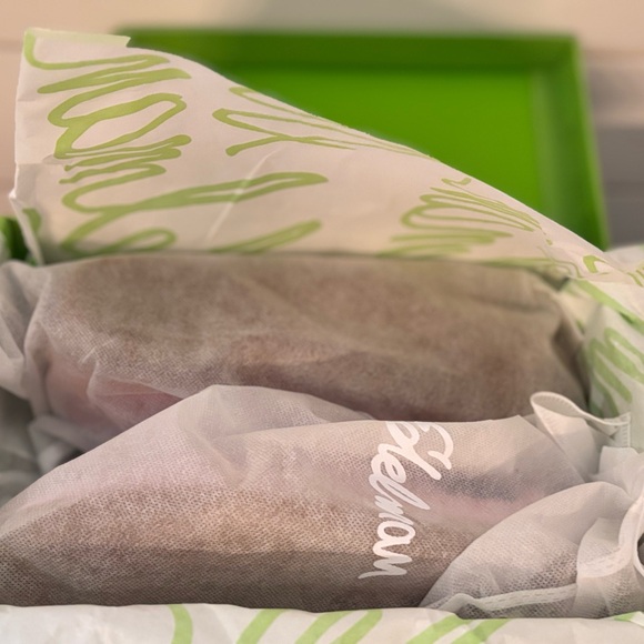 Sam Edelman Lolita Pink and Blue Sneakers size 9.5 NEW IN BOX SOLD OUT COLOR!!! - Picture 5 of 6